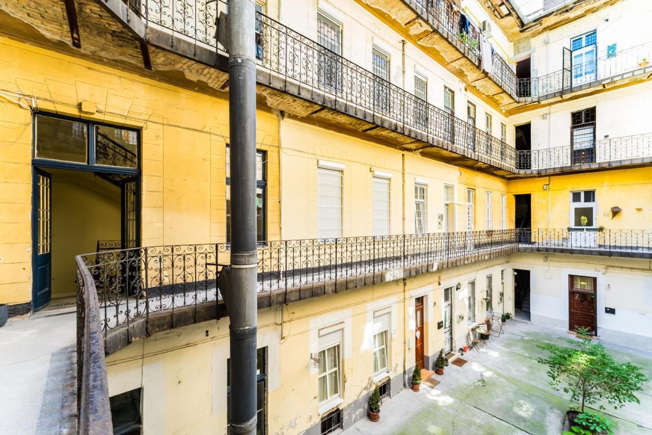 Cosy Studios In The Heart Of The City Budapest Exterior foto